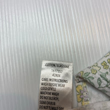 Load image into Gallery viewer, Girls Dymples, floral stretch cotton bodysuit, EUC, size 0,  
