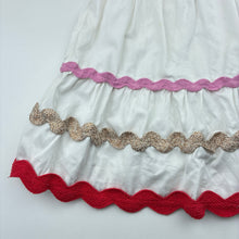 Load image into Gallery viewer, Girls Target, white cotton skirt, elasticated, FUC, size 5,  