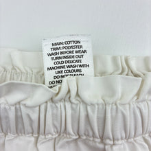 Load image into Gallery viewer, Girls Target, white cotton skirt, elasticated, FUC, size 5,  