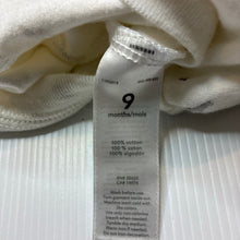 Load image into Gallery viewer, Unisex Carter's, cream cotton coverall, giraffe, GUC, size 0,  