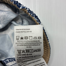 Load image into Gallery viewer, Boys Cotton On, board shorts, elasticated, seashells, GUC, size 4,  
