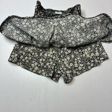 Load image into Gallery viewer, Girls Zara, floral skirt, elasticated, built-in shorts, GUC, size 10,  