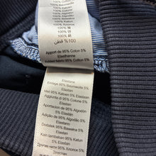Load image into Gallery viewer, Boys Petit Bateau, stretch cotton shorts, elasticated, GUC, size 6,  