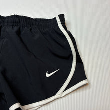 Load image into Gallery viewer, Girls Nike, Dri-Fit sports / activewear shorts, elasticated, EUC, size 6,  
