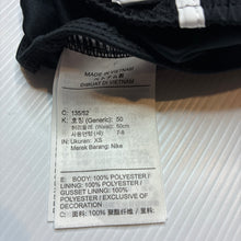 Load image into Gallery viewer, Girls Nike, Dri-Fit sports / activewear shorts, elasticated, EUC, size 6,  