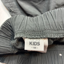 Load image into Gallery viewer, Boys TOPTEN Kids, lightweight shorts, elasticated, GUC, size 7-8,  