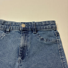 Load image into Gallery viewer, Girls 1964 Denim Co, blue stretch denim jean shorts, adjustable, EUC, size 8,  