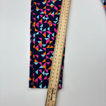 Load image into Gallery viewer, Girls DUNNES STORES, activewear leggings, elasticated, geometric triangles, FUC, size 7-8,  