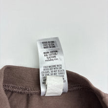 Load image into Gallery viewer, Unisex Bonds, brown cotton t-shirt, GUC, size 2,  