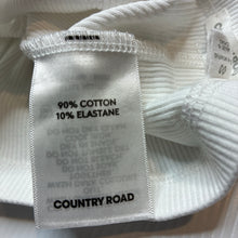 Load image into Gallery viewer, Girls Country Road, stretch cotton ribbed baby leggings, elasticated, small marks, FUC, size 00,  
