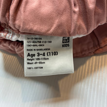 Load image into Gallery viewer, Unisex Uniqlo, salmon cotton shorts, elasticated, FUC, size 3-4,  