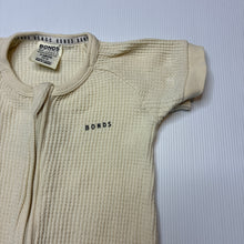 Load image into Gallery viewer, Unisex Bonds, cream cotton waffle zip romper, GUC, size 00,  