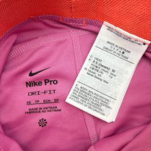 Load image into Gallery viewer, Girls Nike, Dri-fit sports / activewear shorts, elasticated, minor marks, FUC, size 6-7,  