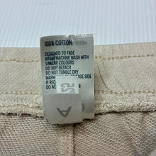Load image into Gallery viewer, Boys Anko, cotton cargo shorts, elasticated, minor marks, FUC, size 3,  