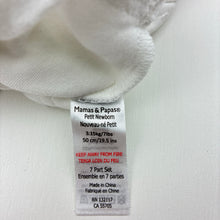 Load image into Gallery viewer, Unisex Mamas &amp; Papas, white cotton bodysuit, EUC, size 00000-0000,  