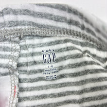 Load image into Gallery viewer, Unisex GAP, striped cotton bottoms, elasticated, GUC, size 00,  