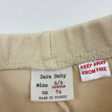 Load image into Gallery viewer, Unisex Zara, beige cotton blend baby leggings, elasticated, FUC, size 0,  