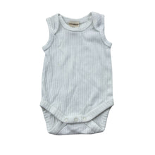 Load image into Gallery viewer, Unisex Baby Berry, white organic cotton ribbed singletsuit, EUC, size 0000,  