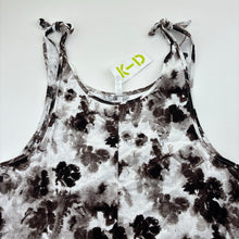 Load image into Gallery viewer, Girls KID, floral linen blend playsuit, NEW, size 16,