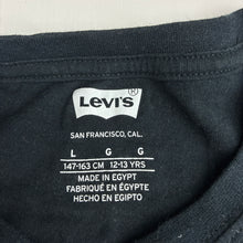 Load image into Gallery viewer, Unisex Levis, black cotton t-shirt, EUC, size 12-13,