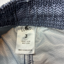 Load image into Gallery viewer, Boys H+T, board shorts, elasticated, FUC, size 3,