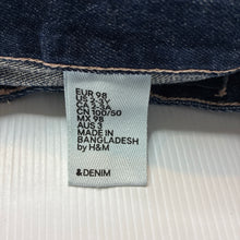 Load image into Gallery viewer, Girls H&amp;M, blue denim shorts, adjustable, EUC, size 3,