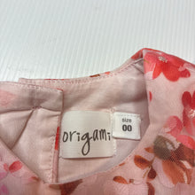 Load image into Gallery viewer, Girls Origami, cotton lined floral tulle dress, EUC, size 00, L: 38cm