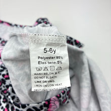 Load image into Gallery viewer, Girls Stretchy, high-low top, butterflies, EUC, size 5-6,
