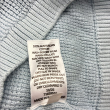 Load image into Gallery viewer, Unisex Target, knitted Australian cotton top, EUC, size 4,