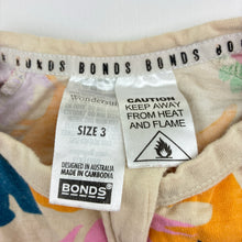 Load image into Gallery viewer, Unisex Bonds, zip Wondersuit / zippy / romper, dinosaurs, wash fade, FUC, size 3,