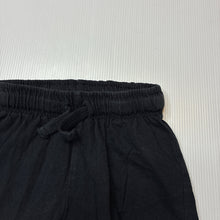 Load image into Gallery viewer, Boys KID, black cotton shorts elasticated, GUC, size 1,