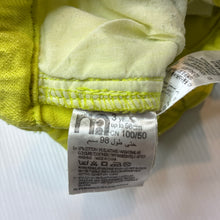 Load image into Gallery viewer, Unisex Mothercare, stretch cotton shorts adjustable, GUC, size 3,