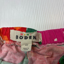 Load image into Gallery viewer, Girls Mini Boden, cotton skirt, built-in shorts, elasticated, wash fade, FUC, size 4-5,