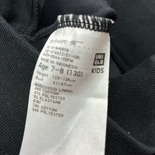 Load image into Gallery viewer, Girls Uniqlo, black stretchy cropped hoodie sweater, tennis, GUC, size 7-8,