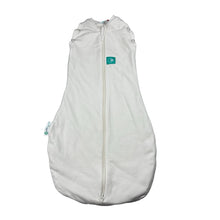 Load image into Gallery viewer, Unisex ergoPouch, ergoCocoon 1.0 TOG organic cotton blend swaddle sleeping bag, small marks on back, FUC, size 000,