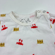 Load image into Gallery viewer, Unisex stretchy, bodysuit/romper, sand castles, FUC, size 00,