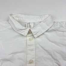 Load image into Gallery viewer, Boys H&amp;M, white cotton short sleeve shirt, FUC, size 1-2,