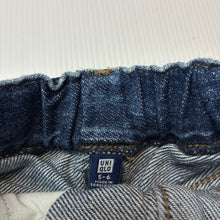 Load image into Gallery viewer, Girls Uniqlo, blue denim jean shorts adjustable, GUC, size 5-6,