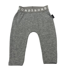 Load image into Gallery viewer, Unisex Bonds, grey marle stretchy leggings/ bottoms, EUC, size 000,