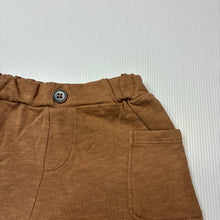 Load image into Gallery viewer, Unisex H&amp;M, lightweight cotton shorts adjustable, GUC, size 0,