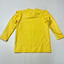 Load image into Gallery viewer, Girls Cancer Council, long sleeve rashy/ swim top, EUC, size 1,