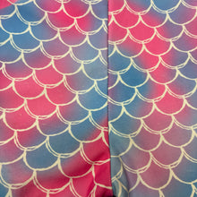 Load image into Gallery viewer, Girls Mermaid, swim shorts elasticated, , pilling on bottom, FUC, size 2-3,