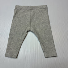 Load image into Gallery viewer, Unisex Target, organic cotton blend leggings/ bottoms, EUC, size 000,