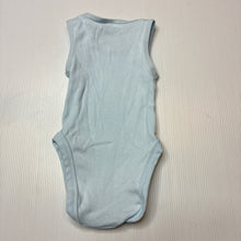 Load image into Gallery viewer, Unisex Dymples, ribbed organic cotton singlet suit romper, EUC, size 000,