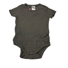 Load image into Gallery viewer, Unisex Anko, grey ribbed bodysuit/ romper, GUC, size 0,