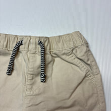 Load image into Gallery viewer, Boys Target, stretch cotton shorts elasticated, EUC, size 0,