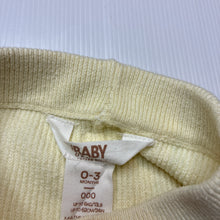 Load image into Gallery viewer, Unisex Cotton On, lemon knitted leggings/ bottoms, elasticated, GUC, size 000,