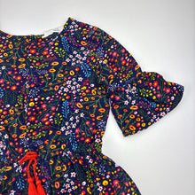 Load image into Gallery viewer, Girls BeeBay, floral viscose dress, EUC, size 3, L: 50cm