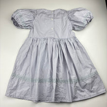 Load image into Gallery viewer, Girls ANNLAI, embroidered lightweight cotton dress, EUC, size 6, L: 60cm