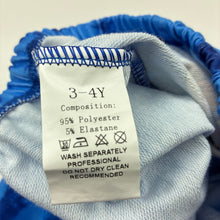 Load image into Gallery viewer, Unisex lightweight, pyjama top &amp; bottoms, dogs, EUC, size 3-4,